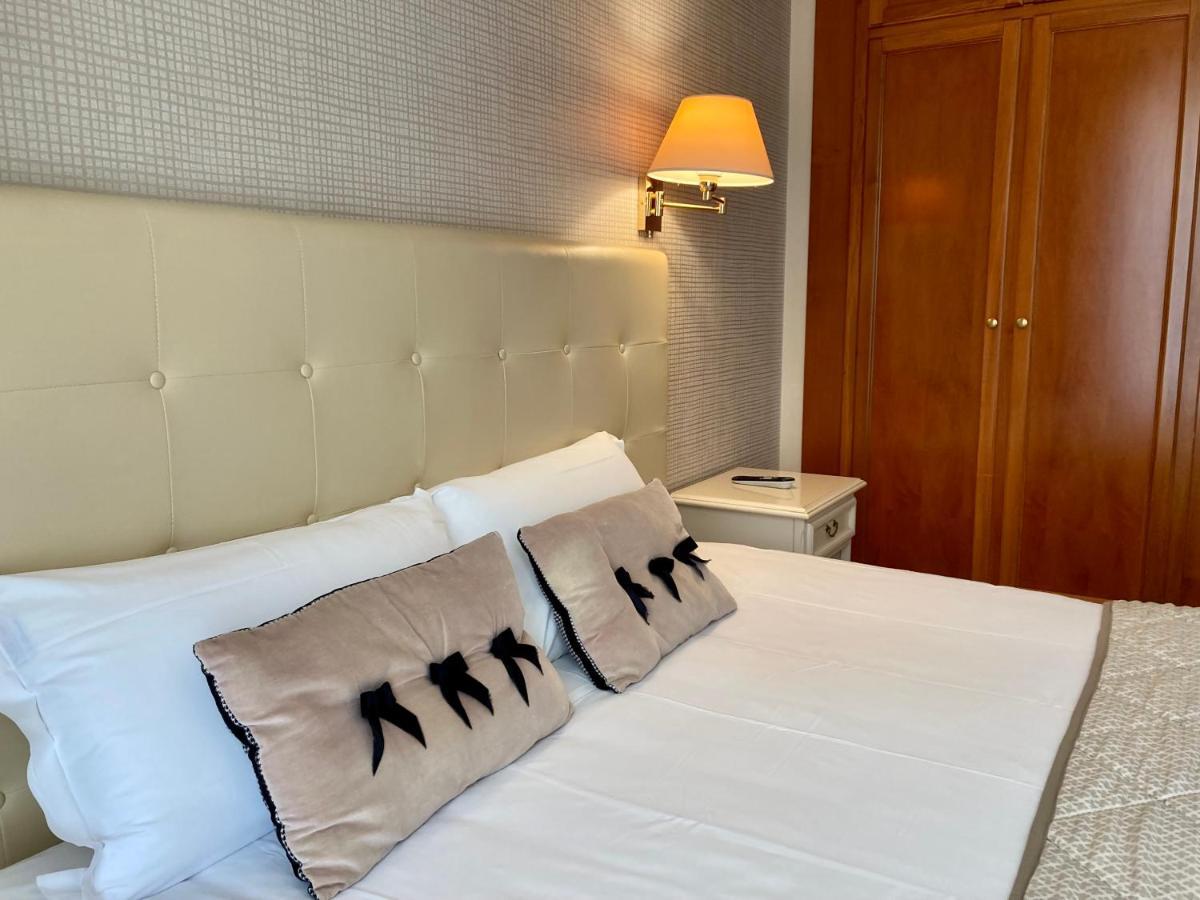Hotel Diana Vence Exterior photo