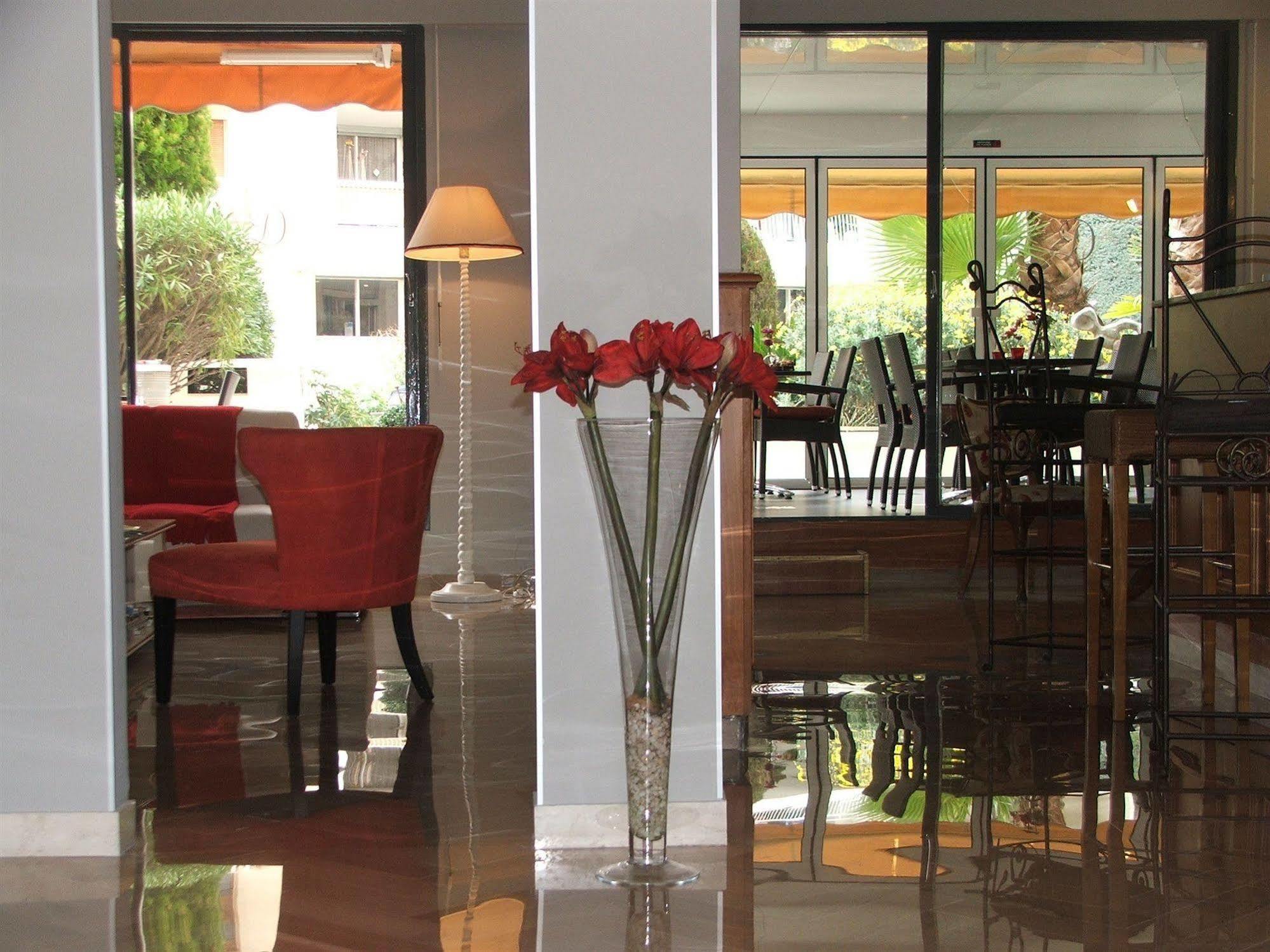 Hotel Diana Vence Exterior photo